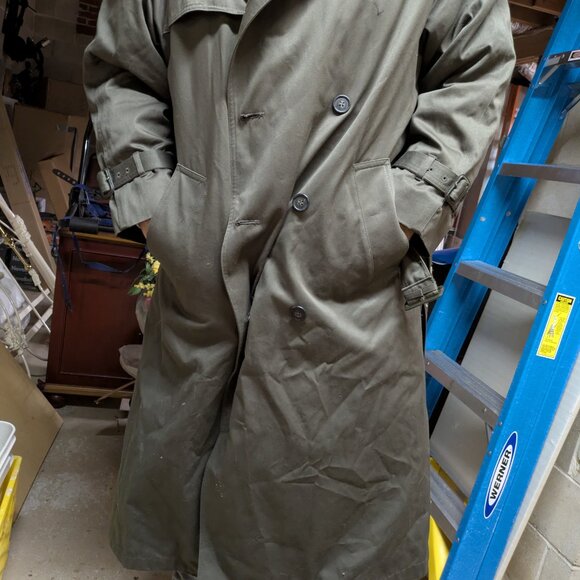 London fog long trenchcoat - Picture 2 of 5